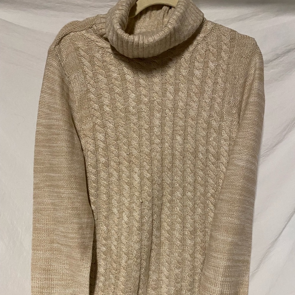 Croft & Barrow Beige Cable Knit Turtleneck Sweater